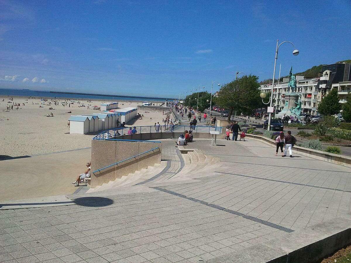 Une Pause Sur La Côte Boulogne-sur-Mer Extérieur photo